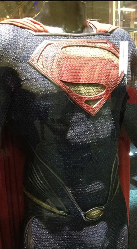 SUPERMAN TRAJE