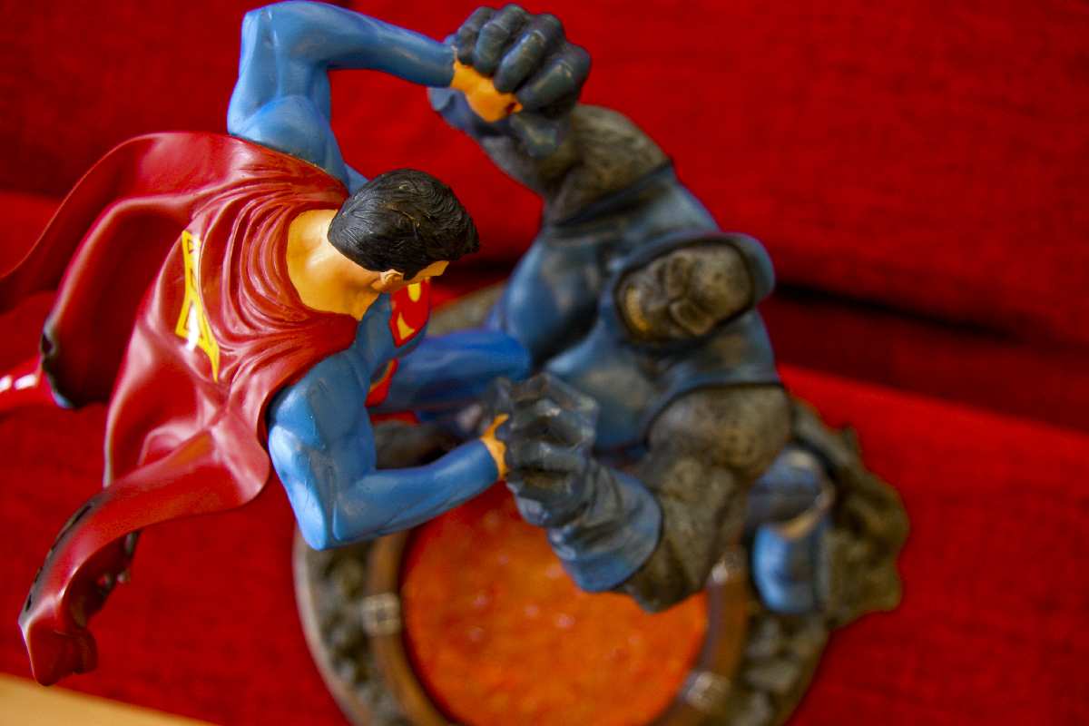 SUPERMAN VS. DARKSEID